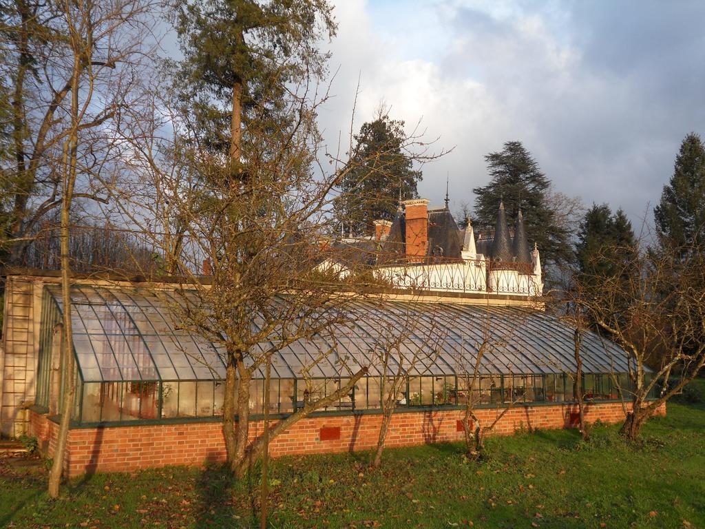 Chateau De La Motte Noailly Bagian luar foto