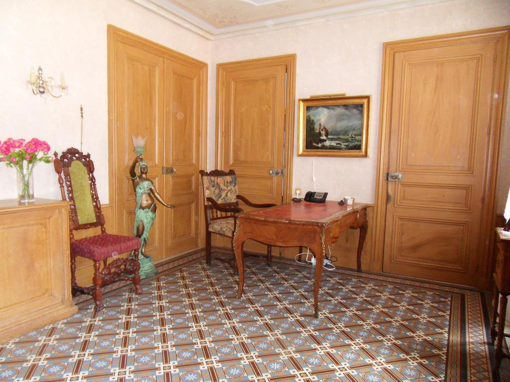 Chateau De La Motte Noailly Bagian luar foto