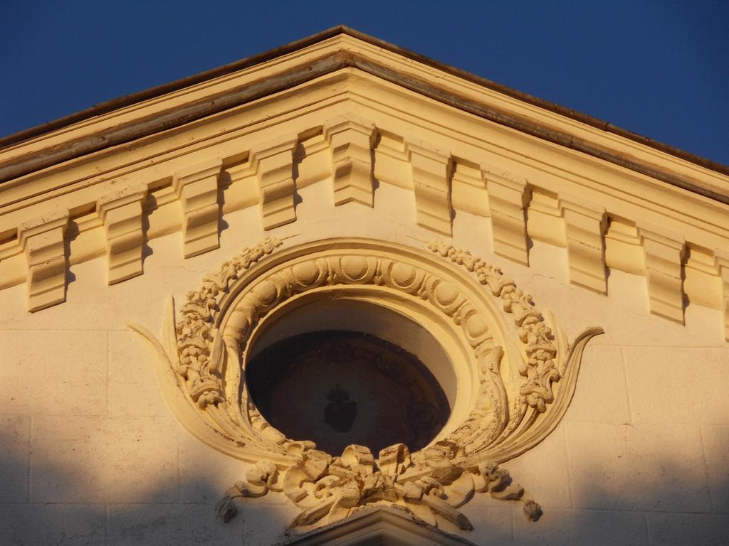 Chateau De La Motte Noailly Bagian luar foto