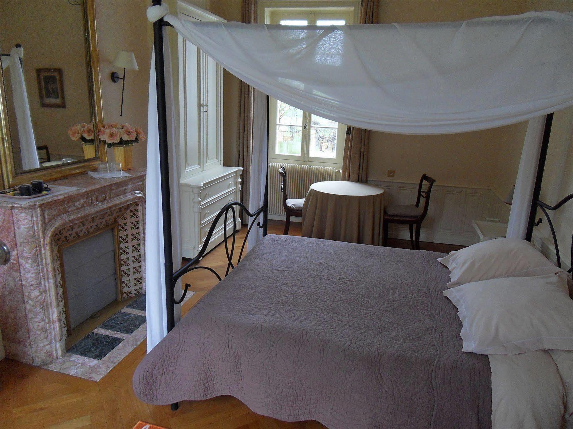 Chateau De La Motte Noailly Bagian luar foto